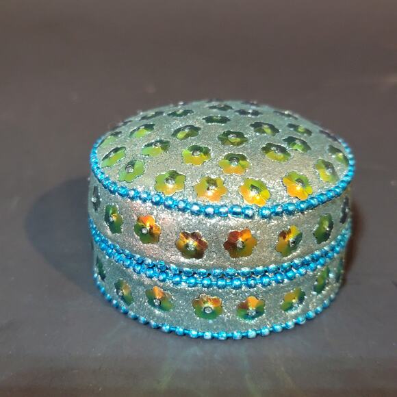 Mini Sequin Trinket Box 1" Silver Blue Small Boho Jewelry Holder - Picture 8 of 12